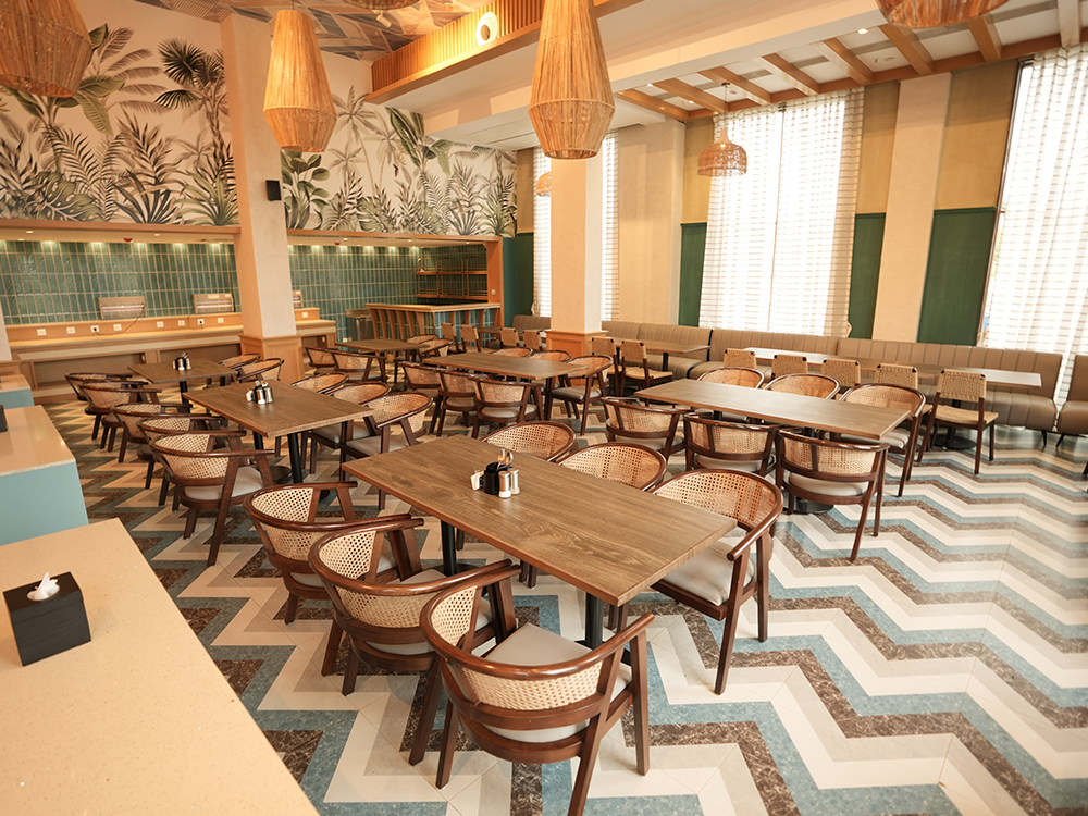 Aveda Estreall Restaurant